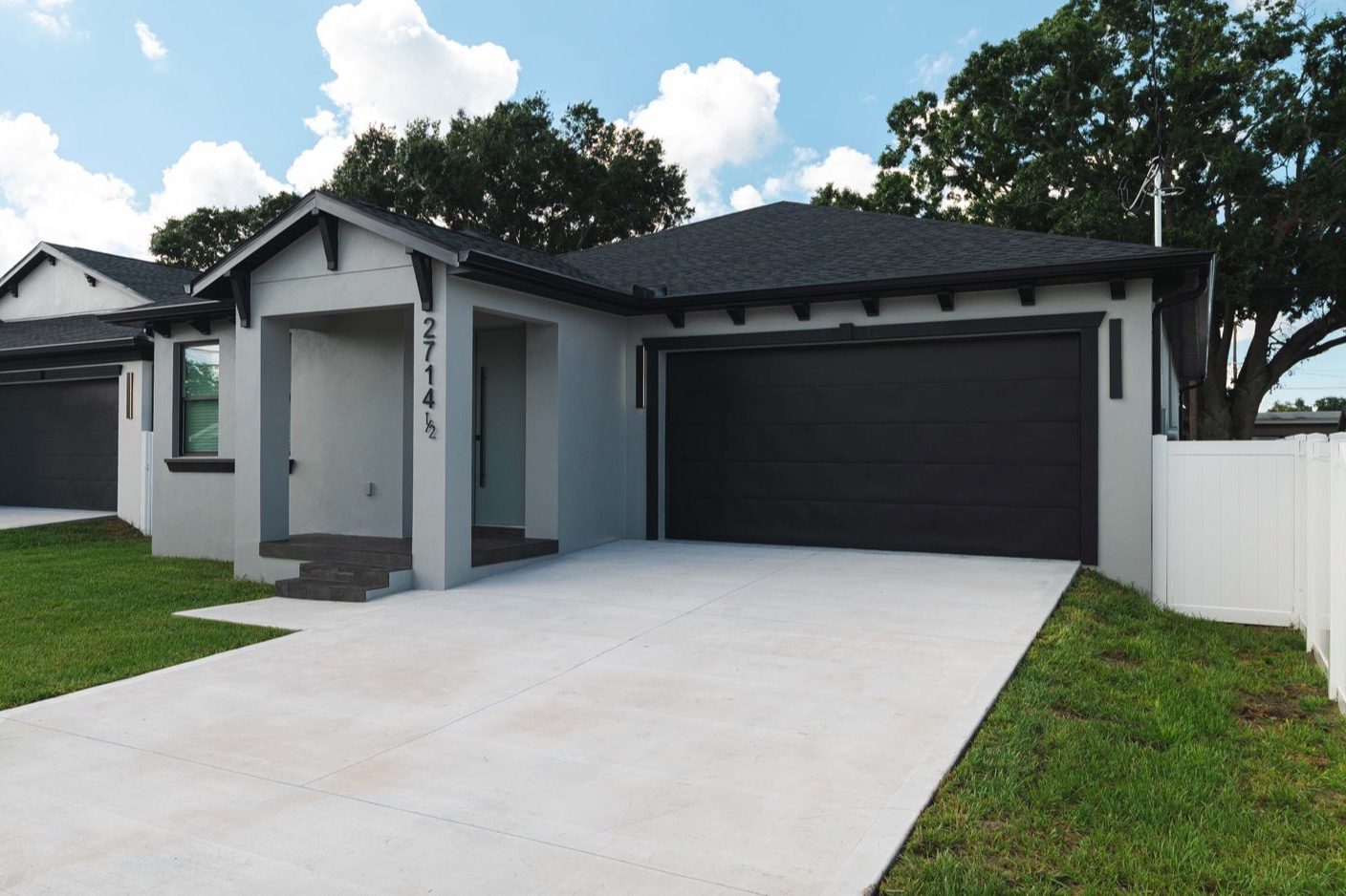 2714 W 1/2 Tampa Bay Blvd